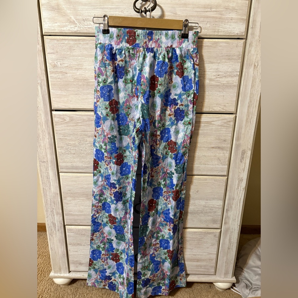 Pants - Picture 6 of 8